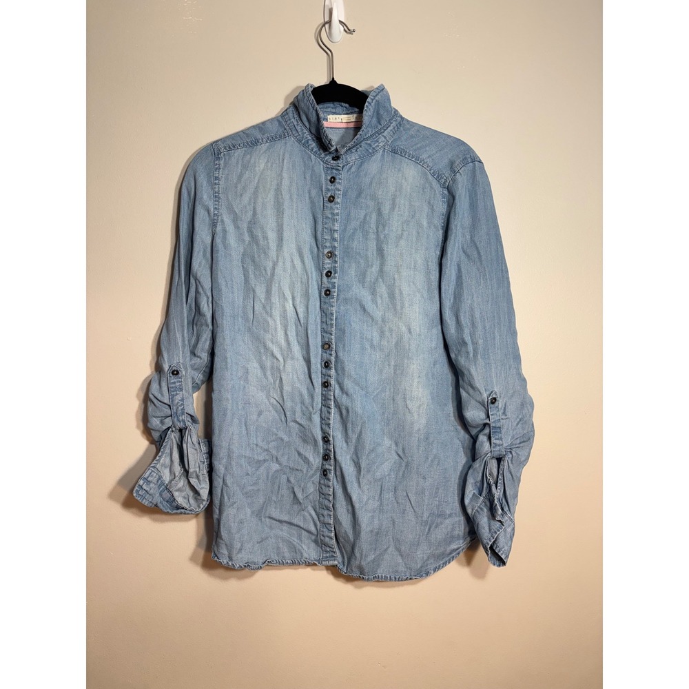 Hint of Mint Womens Light Wash Denim Button Down Lace Back Roll Tab Shirt Medium